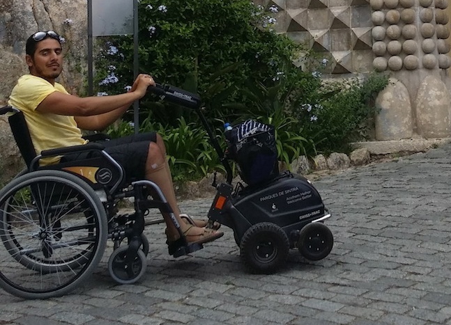 Swiss Trac : appareil de traction motorisé